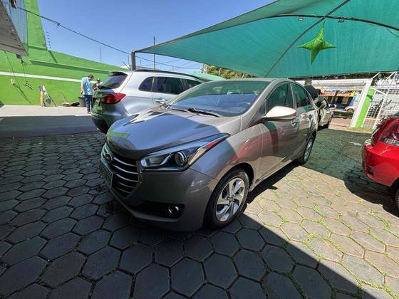 HYUNDAI HB20S 1.6 COMFORT STYLE 16V FLEX 4P AUTOMÁTICO